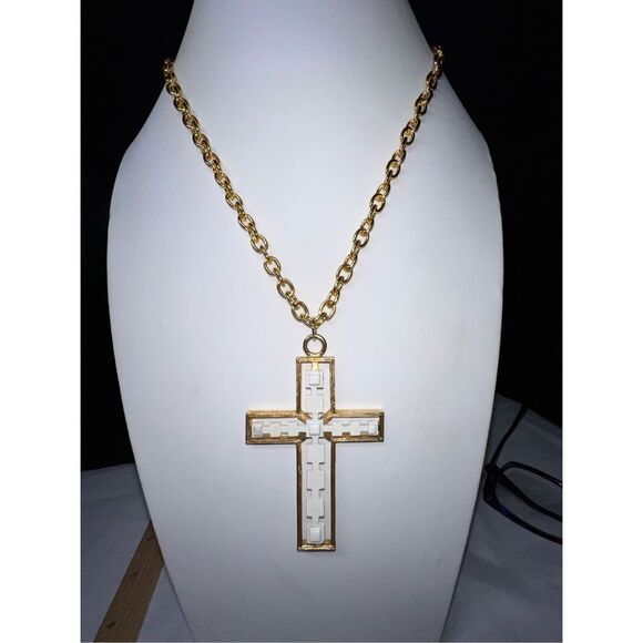 Gold Tone and‎ White Metal Large Modernist Cross Pendant Necklace - Picture 1 of 10